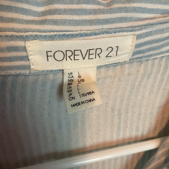 Striped button up - Picture 4 of 5